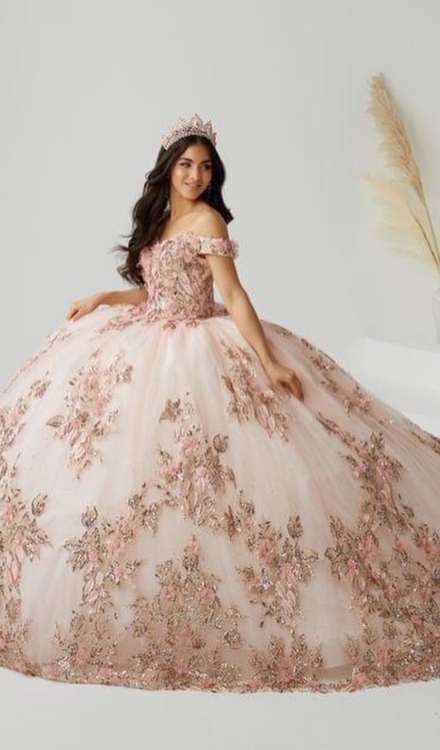 Quinceañera 5