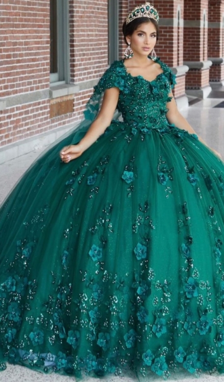 Quinceañera 16