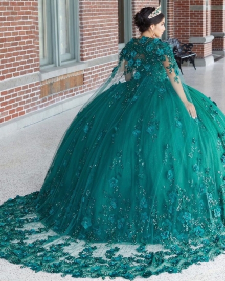 Quinceañera 16 - Image 3